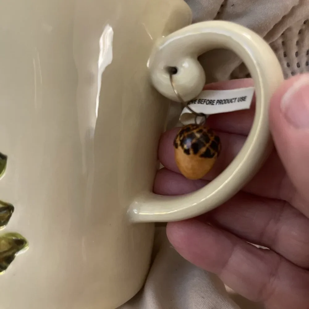 NEW W/ Acorn Charm Starbucks 2007 Ceramic Tree Leaves Coffee Mug Cup 12oz.‎ Tan